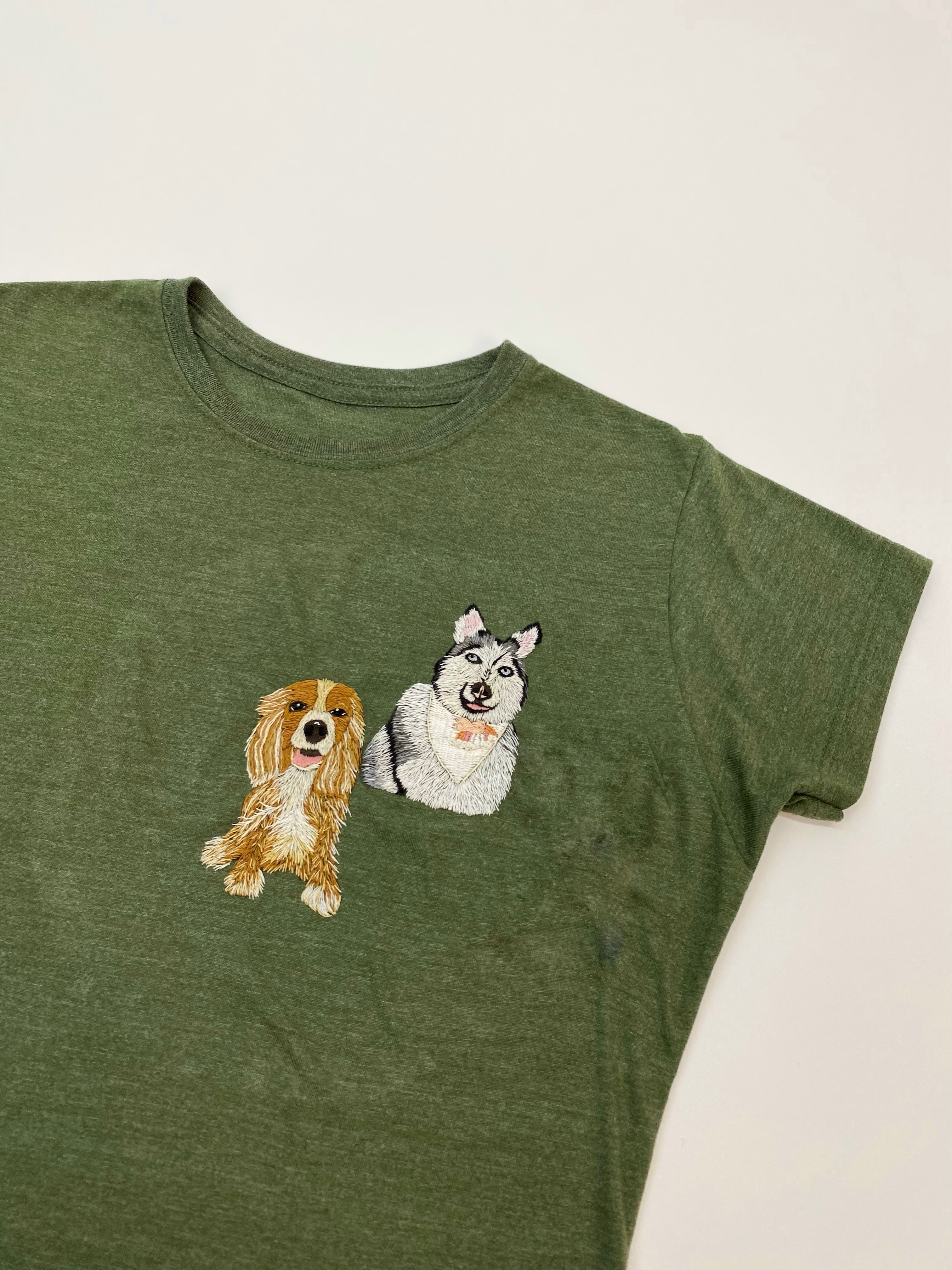 t-shirt + 2 bordados de mascotas